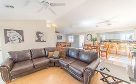 Relax In Style!! Pool, Vegas Games, Rv Parking