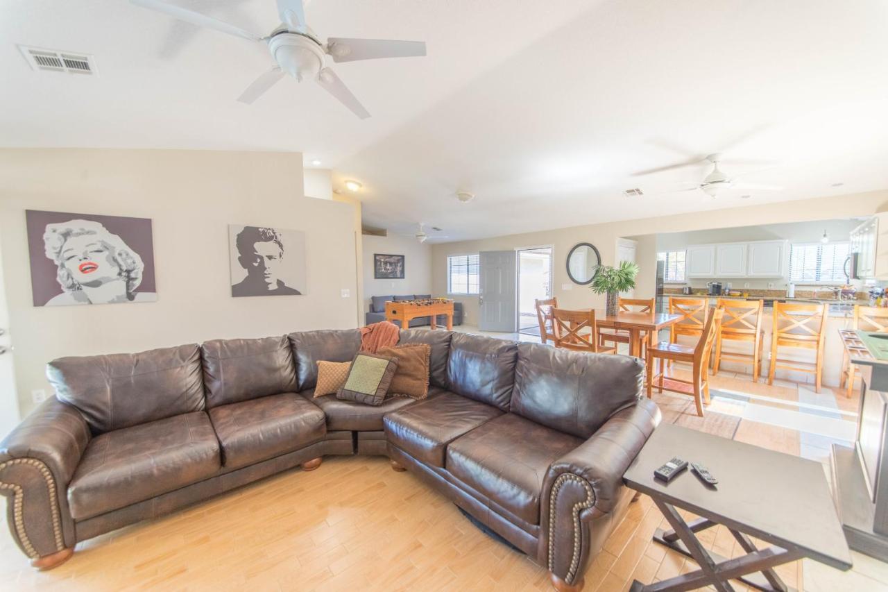 Relax In Style!! Pool, Vegas Games, Rv Parking Villa Las Vegas Exterior photo